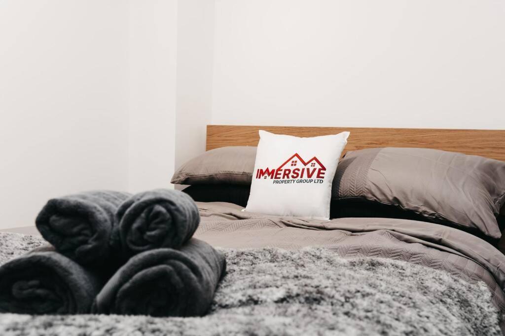 Stunning Modern Heart Of The City Apartment Sheffield Extérieur photo